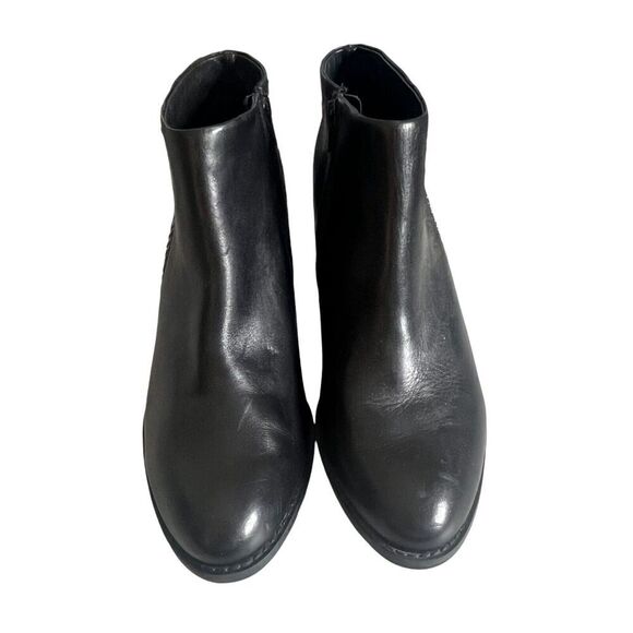 Vionic Size 10 W Georgia Ankle Boot Black Silver Studded Side Leather Side Zip - Picture 2 of 12